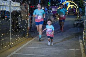 BIB: 8143, 16037
                            <button type="button" onclick="openModal(24677967)" class="btn btn-primary btn-sm float-right btn-popup" data-toggle="modal" data-target=".modal-high-quality">
                        <i class="fas fa-shopping-cart"></i> Add to Cart
                    </button>
                                            <button type="button" onclick="isThisMe(24677967, true)" class="btn btn-success btn-sm float-right btn-popup btn-isme hidden" data-toggle="tooltip" data-placement="bottom" title="นี่คือรูปของคุณใช่ไหม คลิกที่นี่เพื่อเอาเข้าอัลบั้ม">
                        <i class="fas fa-plus"></i> Add to album
                    </button>
                    <button type="button" onclick="isThisMe(24677967, false)" class="btn btn-warning btn-sm float-right btn-popup btn-isnotme hidden">
                        <i class="fas fa-ban"></i> Remove from album
                    </button>